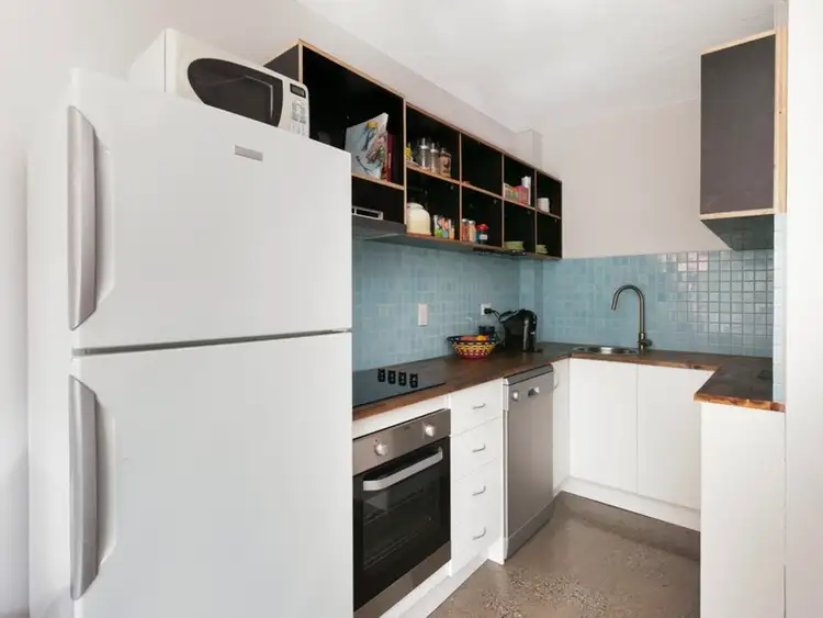 1/75 Sir Fred Schonell Drive, St Lucia QLD 4067