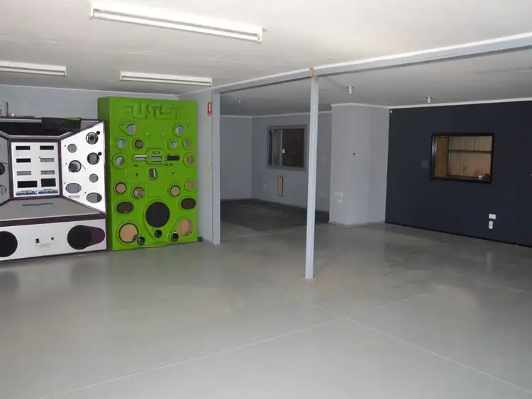 Fifth view of Homely unit listing, 1/123 Maison Dieu Road, Singleton NSW 2330