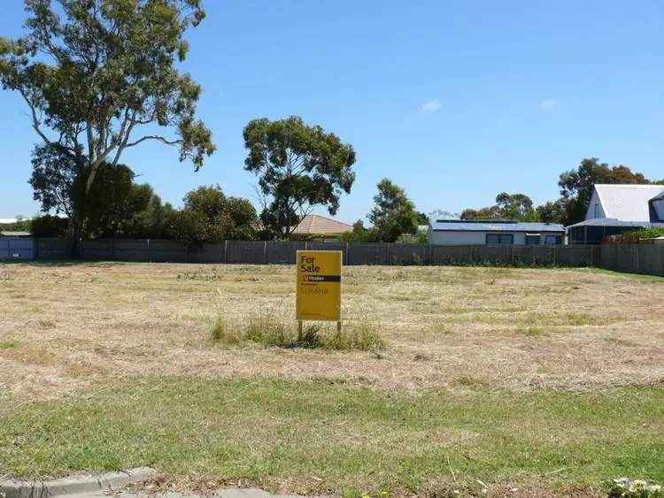 5 Lake Haven Avenue, Newlands Arm VIC 3875