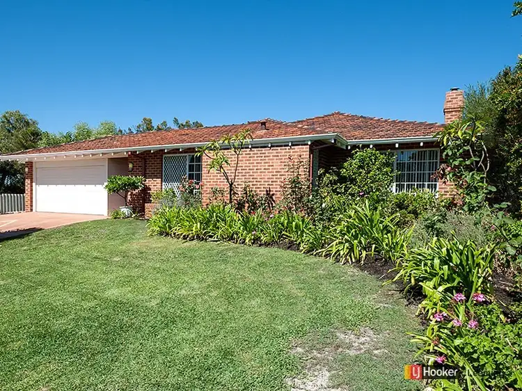 36 McGuiness Drive, Leeming WA 6149