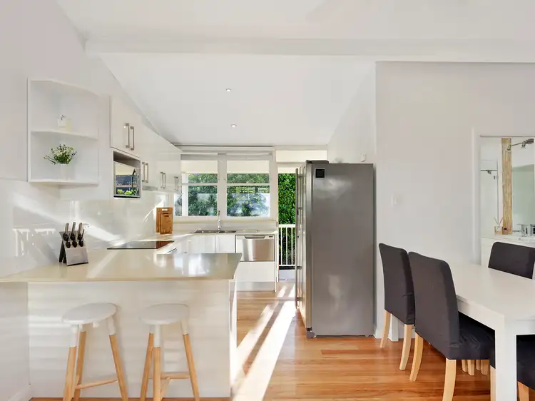 1/25 Seabeach Avenue, Mona Vale NSW 2103