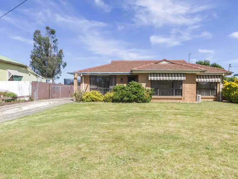 Main view of Homely house listing, 52 Fitzroy Avenue, Cowra NSW 2794
