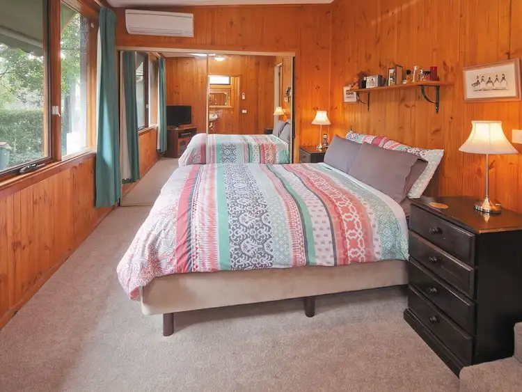 Fourth view of Homely house listing, 10 Batavia Avenue, Boronia VIC 3155