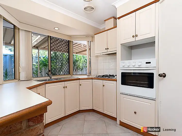 Fifth view of Homely house listing, 9 Howlett Place, Leeming WA 6149