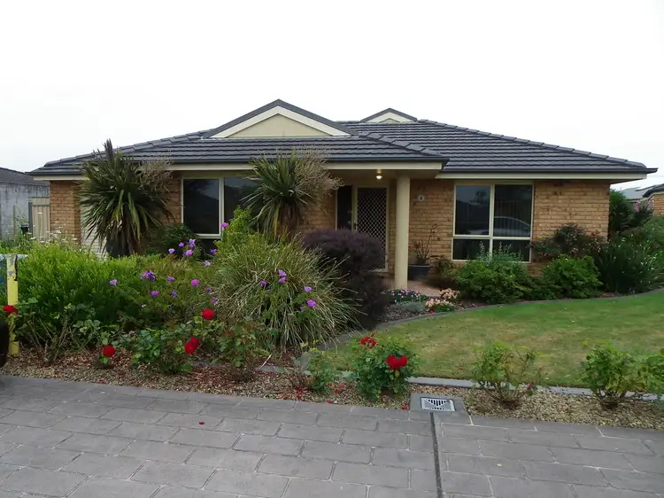 Main view of Homely unit listing, Unit 4/9-11 Church Street, Wynyard TAS 7325