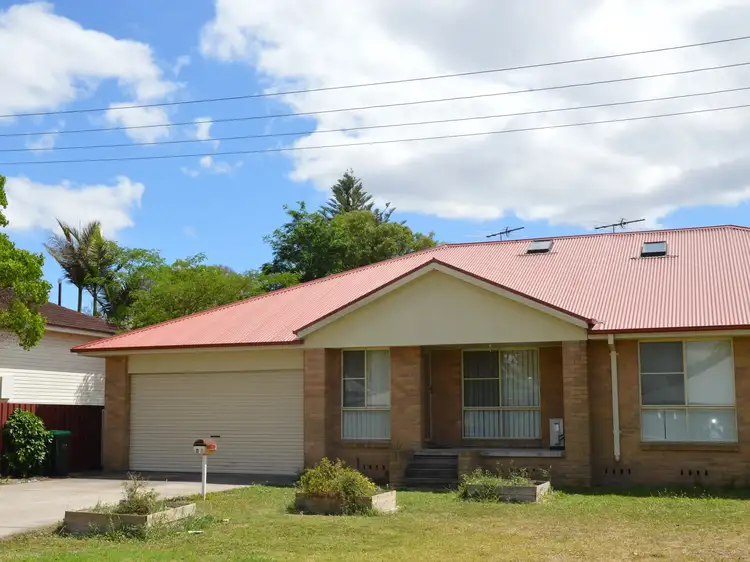 Main view of Homely semi-detached listing, 1/9 Brisbane Street, Singleton NSW 2330