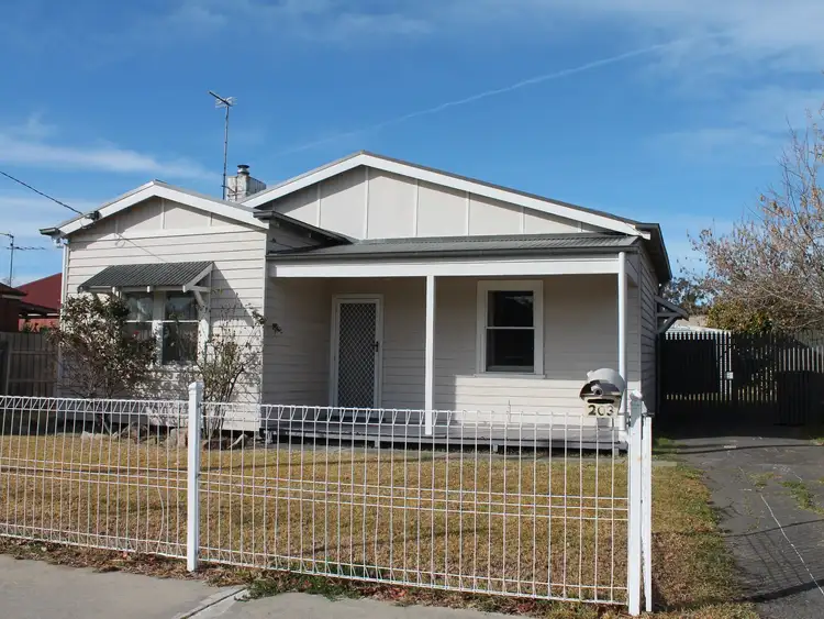 203 Nicholson Street, Bairnsdale VIC 3875