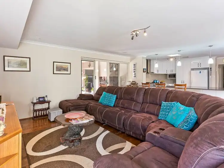 Second view of Homely house listing, 3 Kimberley Way, Parkwood WA 6147