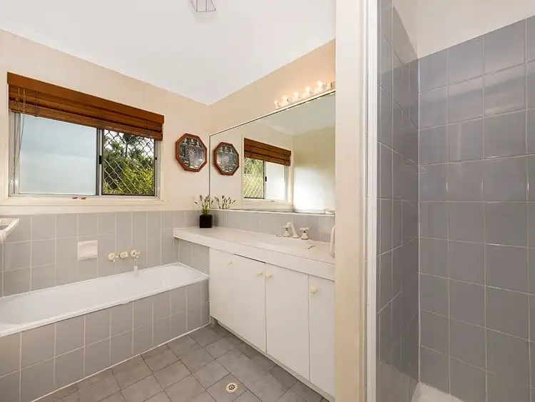 Seventh view of Homely house listing, 2 Casuarina Close, Bellbowrie QLD 4070