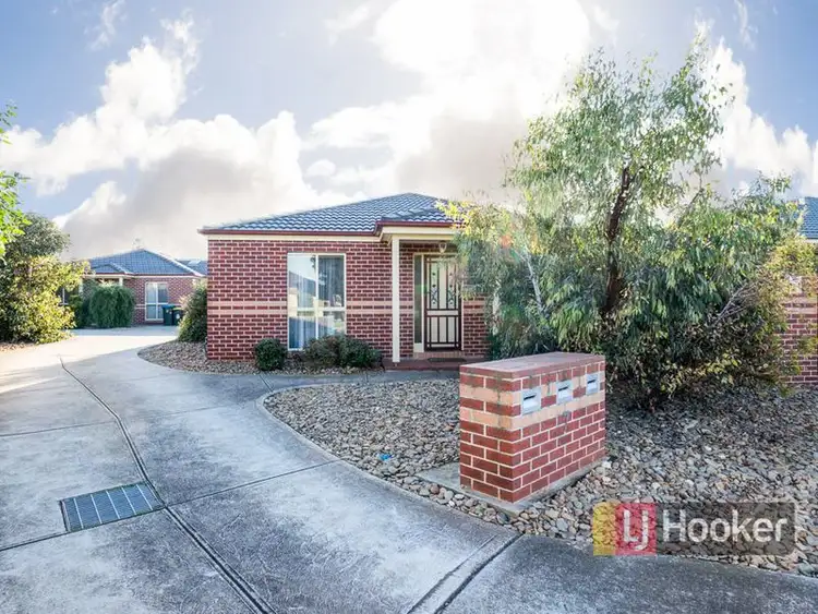 Second view of Homely unit listing, 2/7 Trinca Court, Werribee VIC 3030