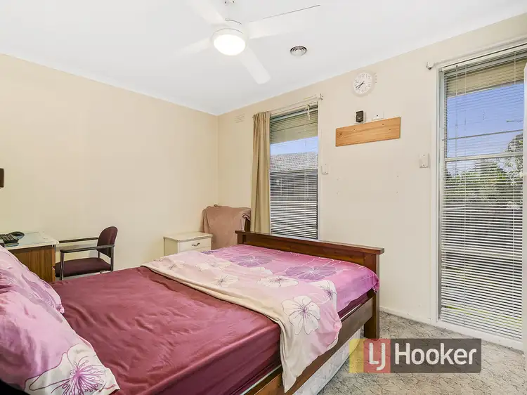 Seventh view of Homely house listing, 2 Susan Court, Cranbourne VIC 3977