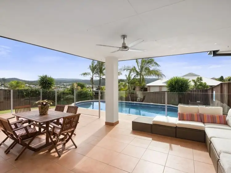 30 Yamba Street, Pacific Pines QLD 4211