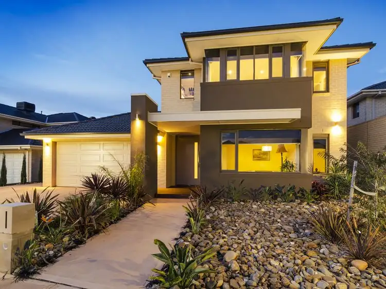 29 The Esplanade, Sanctuary Lakes VIC 3030