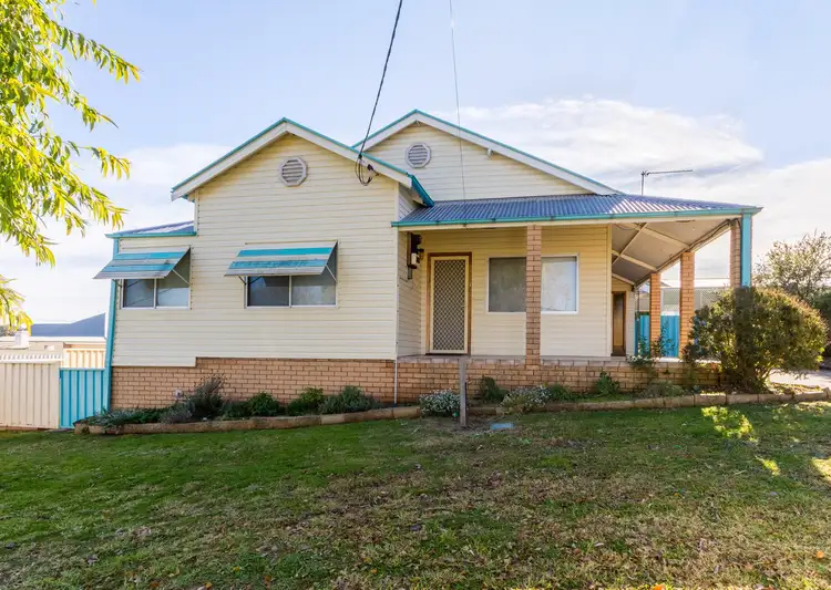 2 Keswick Street, Cowra NSW 2794