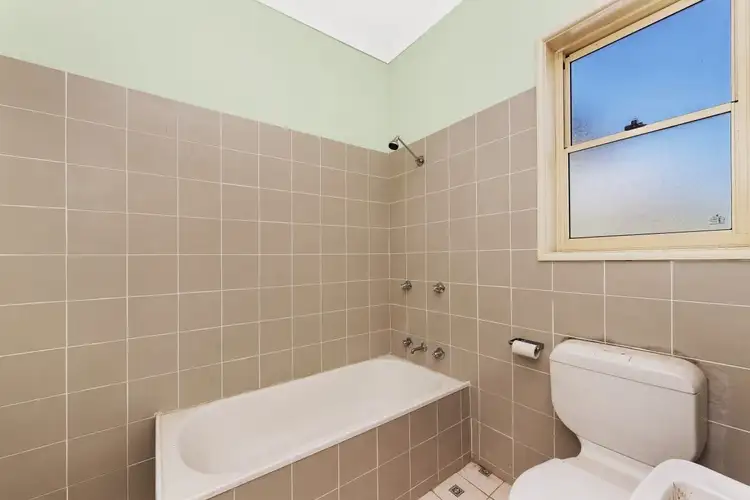 Sixth view of Homely house listing, 6 Hayes Street, Queanbeyan NSW 2620