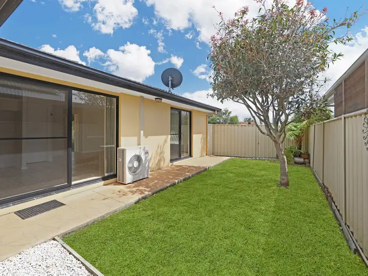 Third view of Homely villa listing, 1/160-162 Ocean Parade, Blue Bay NSW 2261