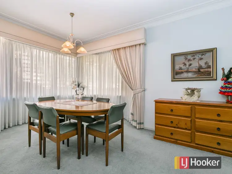 Fifth view of Homely house listing, 12 Blue Wren Close, Green Point NSW 2251