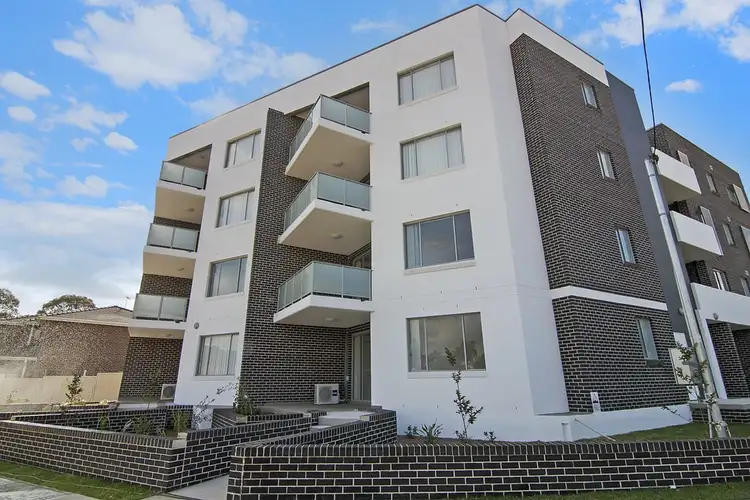 Main view of Homely house listing, 13/1-2 Harvey Place, Toongabbie NSW 2146