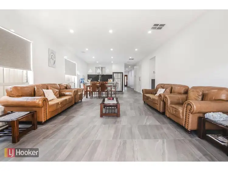Sixth view of Homely house listing, 64 Streamside Drive, Craigieburn VIC 3064