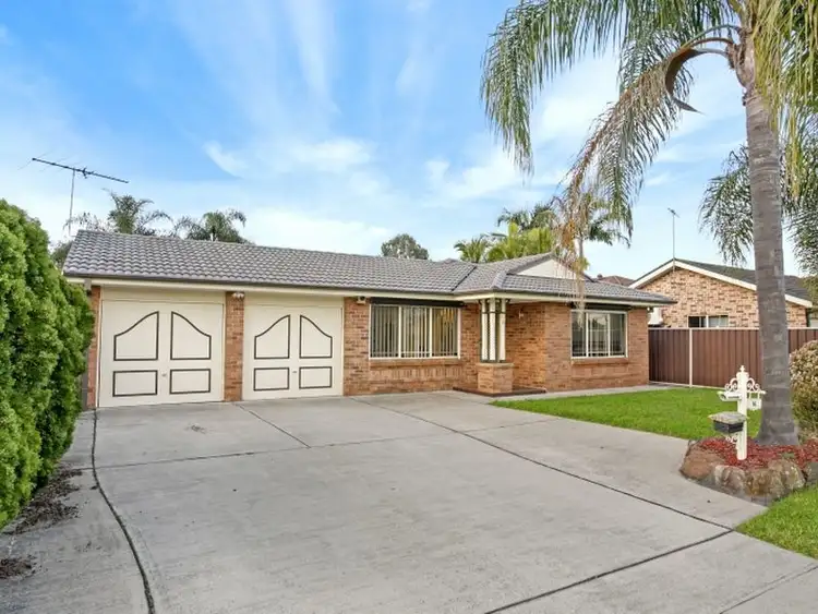 16 Jennifer Place, Smithfield NSW 2164