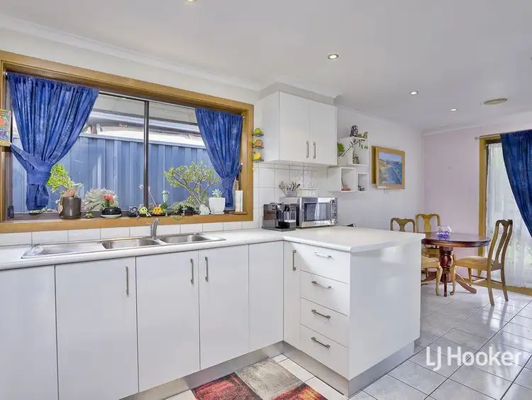 Fourth view of Homely house listing, 5 Eva Court, Seabrook VIC 3028