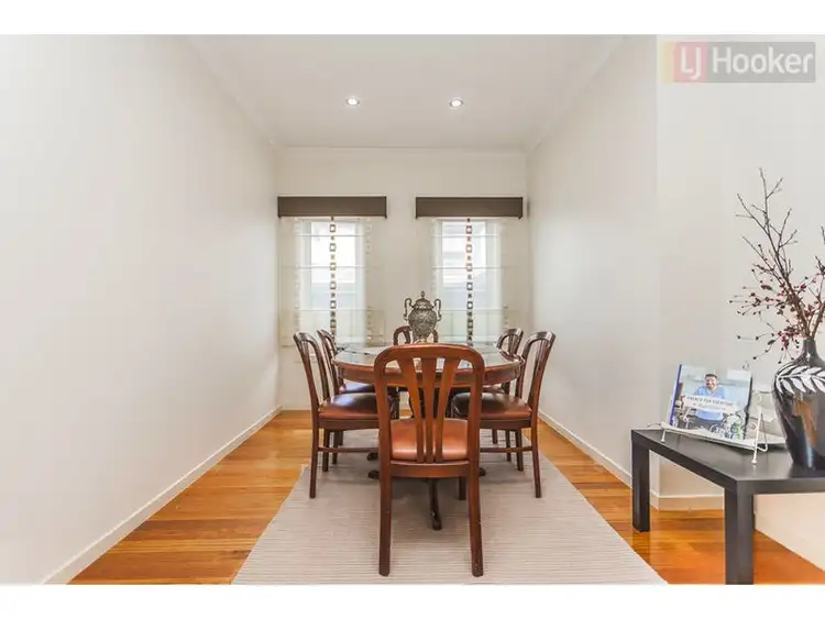 Fifth view of Homely house listing, 41 Mallard Cct, Craigieburn VIC 3064