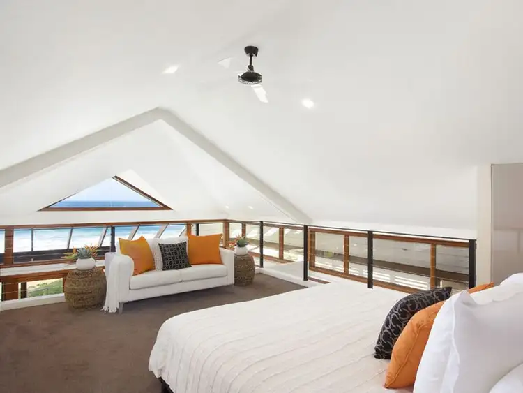 Fifth view of Homely house listing, 2/165 Ocean Street, Narrabeen NSW 2101