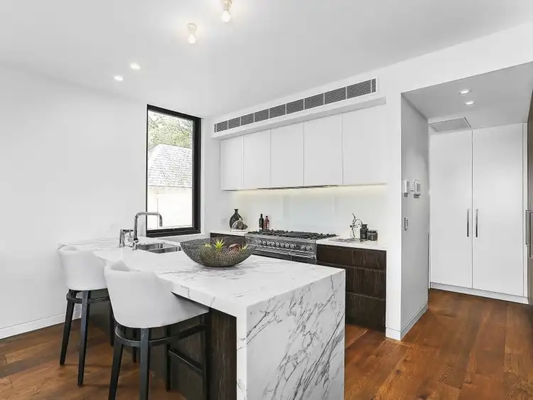 Fourth view of Homely apartment listing, 4/55a Darling Point Rd, Darling Point NSW 2027