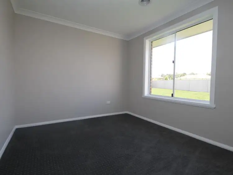 Fifth view of Homely house listing, 21 Amber Close, Kelso NSW 2795