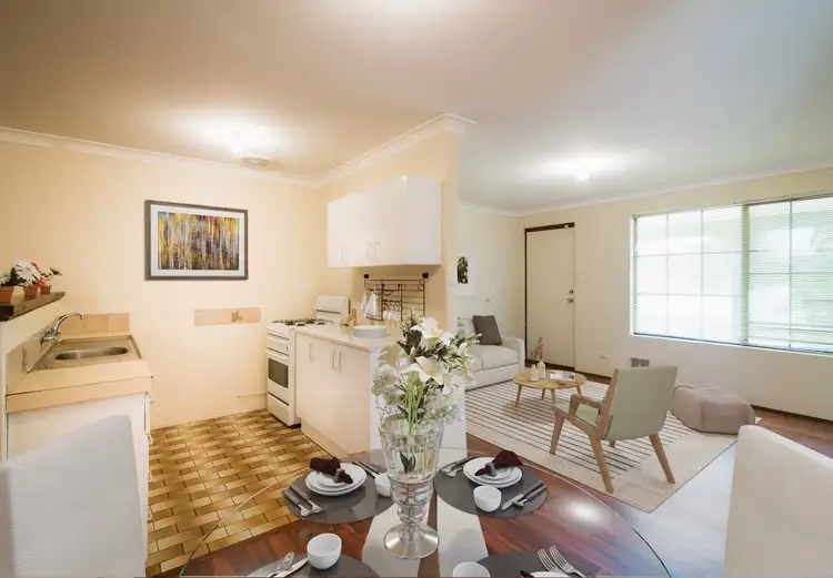 Second view of Homely house listing, 39 Excalibur Circle, Camillo WA 6111