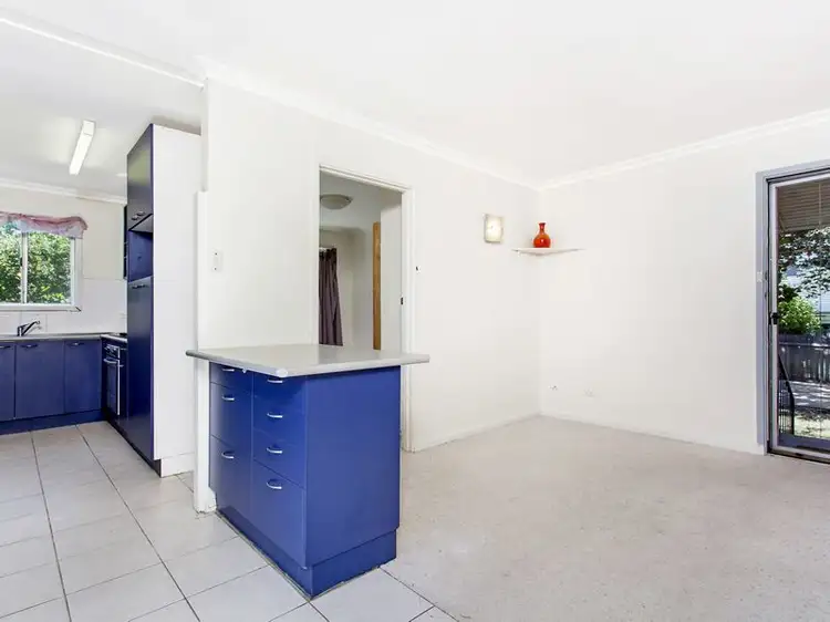 Fifth view of Homely house listing, 8 Taylor Place, Hackett ACT 2602