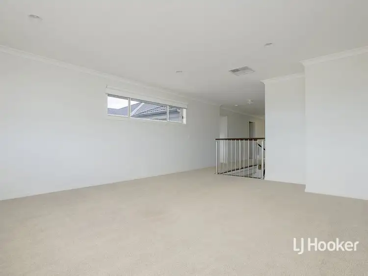 Fifth view of Homely house listing, 165 Sanctuary Lakes South Boulevard, Sanctuary Lakes VIC 3030