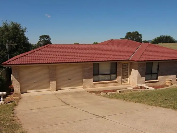 25 Quinlan Run, Orange NSW 2800
