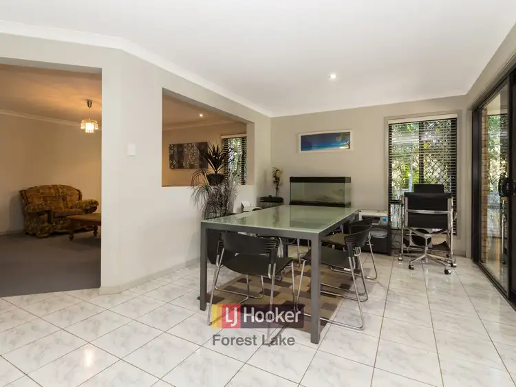 Fifth view of Homely house listing, 2 Daisy Place, Doolandella QLD 4077