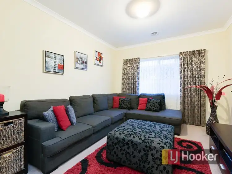 Second view of Homely house listing, 8 Silverleaf Crescent, Officer VIC 3809