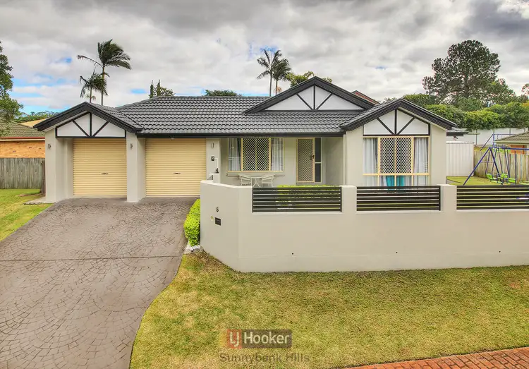 5 Grove Court, Eight Mile Plains QLD 4113