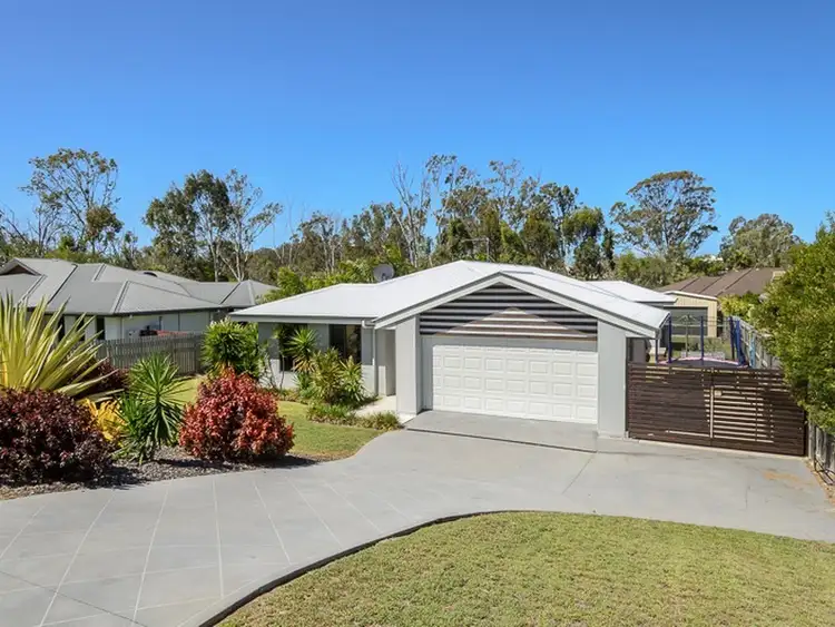 6 Billabong Drive, Glen Eden QLD 4680