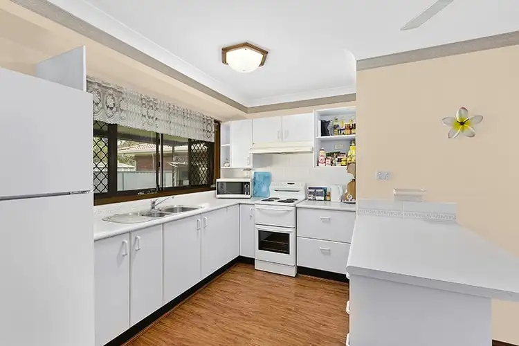 Fourth view of Homely house listing, 18 Hawkesbury Close, Bateau Bay NSW 2261