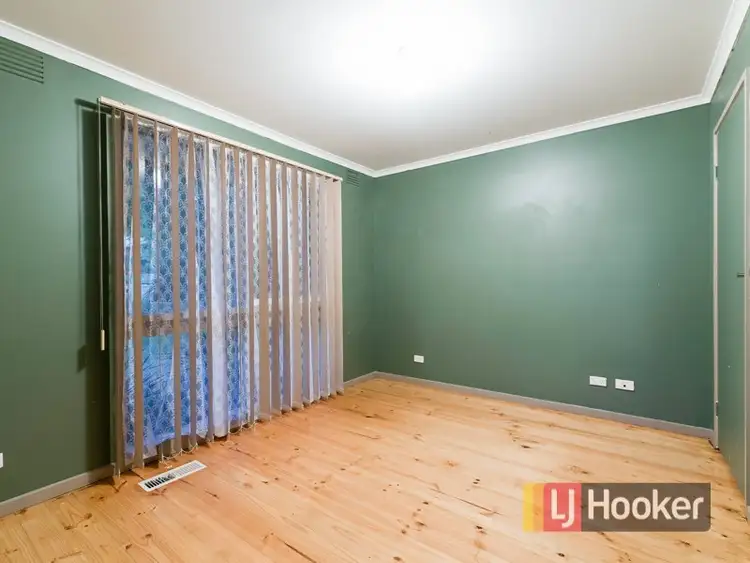 Sixth view of Homely house listing, 11 Thwaites Road, Pakenham VIC 3810