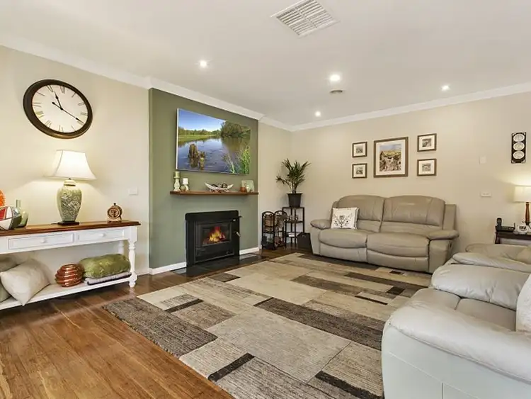 Fifth view of Homely house listing, 20 Lakeside Drive, Hidden Valley VIC 3756