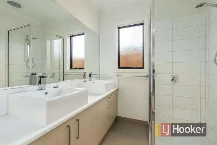 Fifth view of Homely unit listing, 3/27 Henty Street, Pakenham VIC 3810