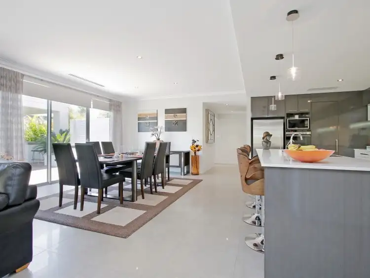 Seventh view of Homely house listing, 14 Flowerfield Loop, Southern River WA 6110