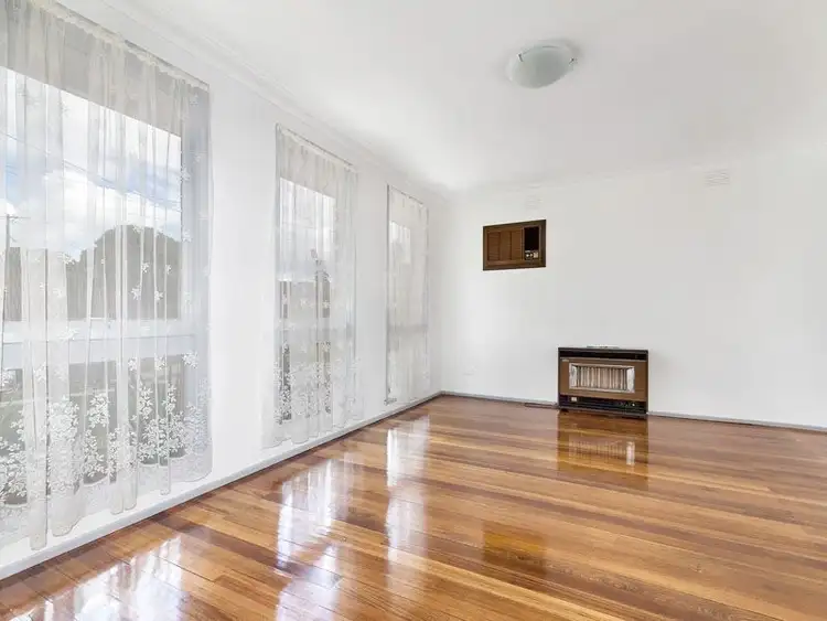 Fourth view of Homely house listing, 17 SILVERDALE COURT, Springvale South VIC 3172