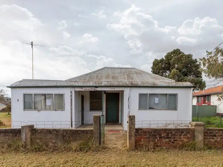 3 Cooyal Street, Cowra NSW 2794