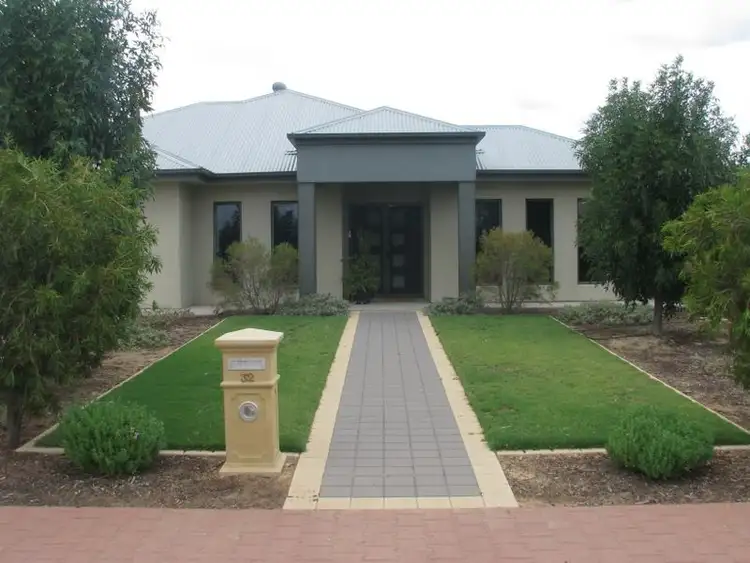 Second view of Homely house listing, 32 Flinders Street, Renmark SA 5341