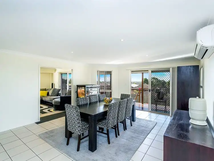 1152 Oakey Flat Road, Narangba QLD 4504