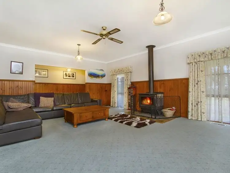 Sixth view of Homely house listing, 4 Flynn Court, Kilmore VIC 3764