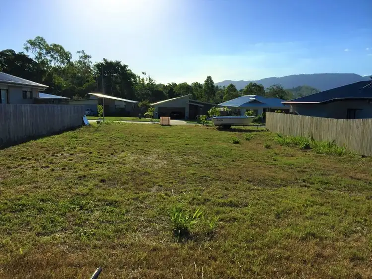 9 Springfield Circuit, Cannonvale QLD 4802