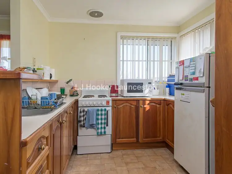 Fifth view of Homely unit listing, 2/13 Bishops Drive, Newnham TAS 7248