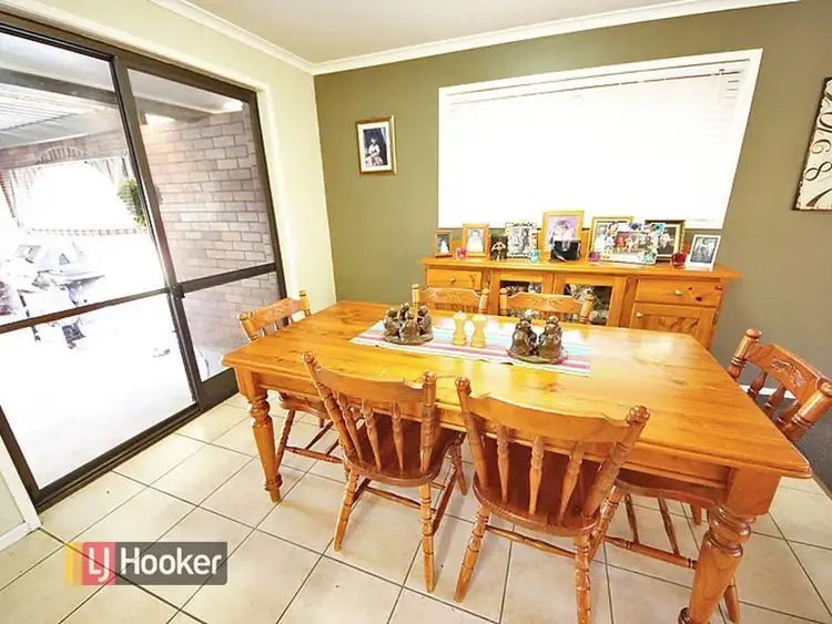 Sixth view of Homely house listing, 2 Arrakune Crescent, Kallangur QLD 4503